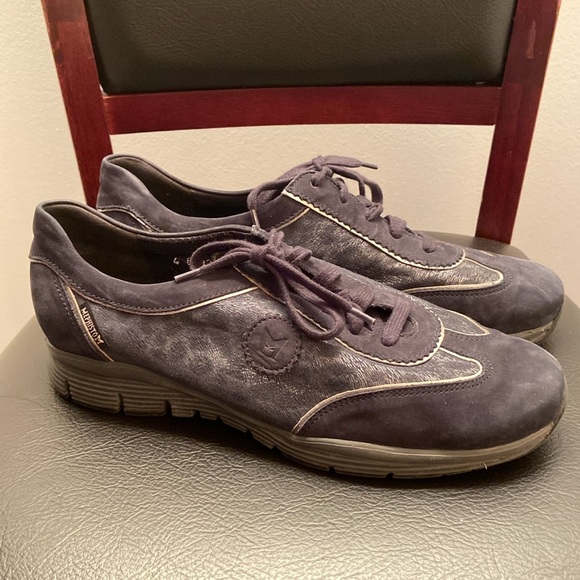 Mephisto Runoff Womens Shoe Size 9 Comfort Air-Jet System Black Suede Walk Run - Picture 1 of 4